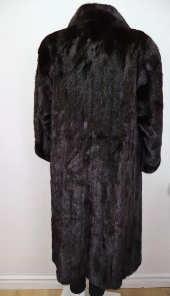 Women's Natural Dark Ranch Mink Fur Coat MINT+ Size 6 | MG6167 - Image 3
